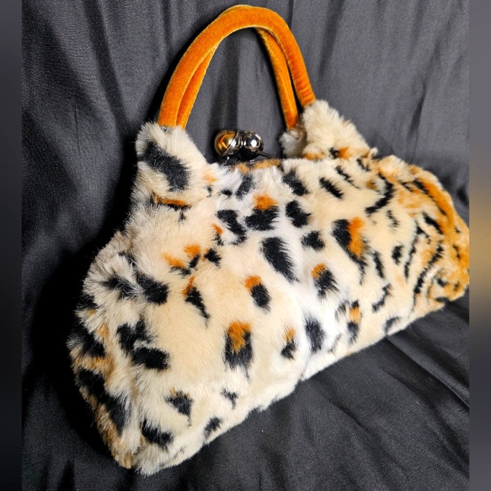Vintage Leopard Print Faux Fur Handbag